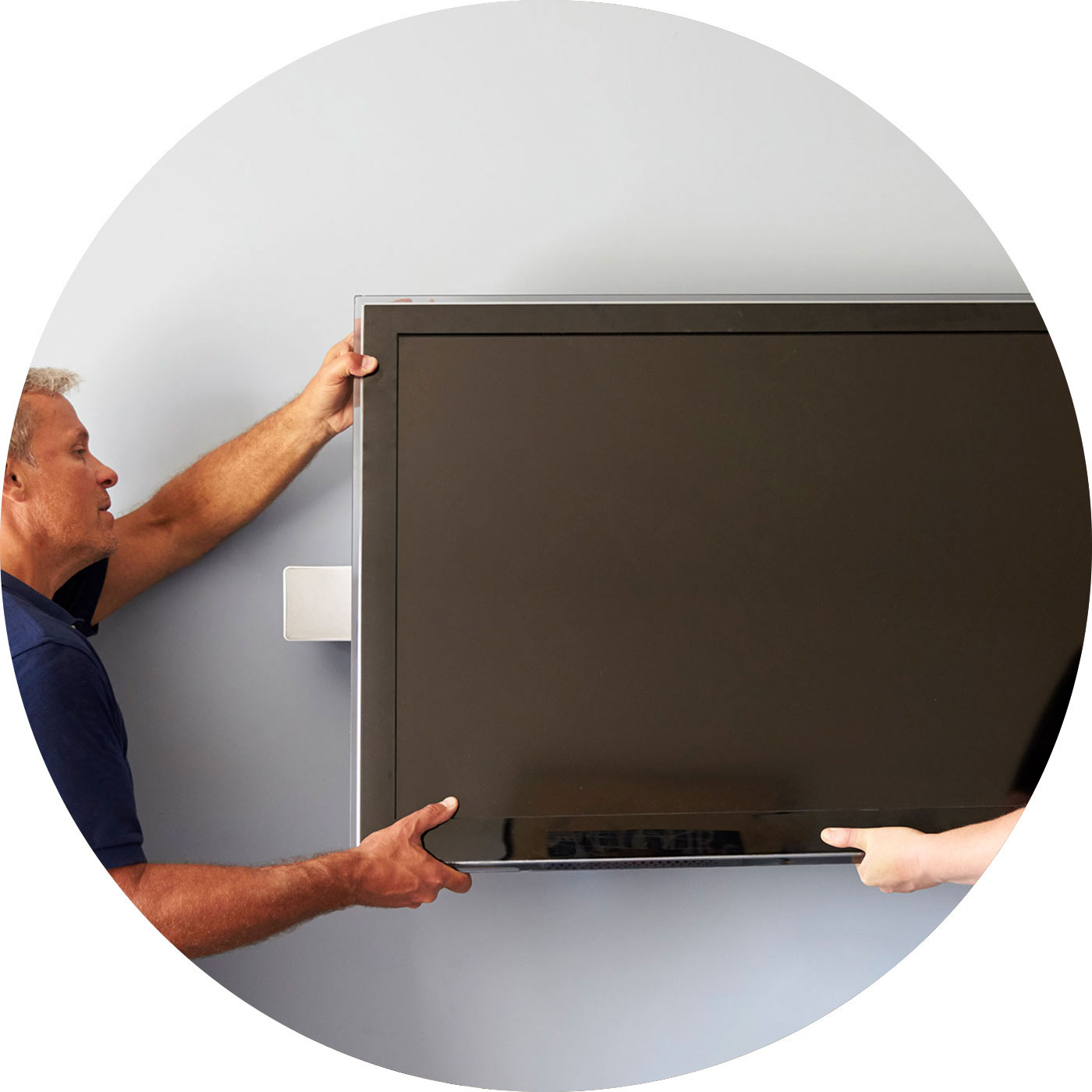Taylr-tv-wall-mount